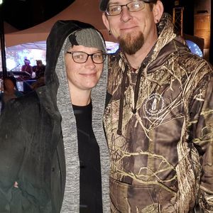 Meet your Posher, Brady